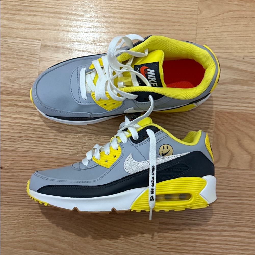 Nike Kids Air Max 90 Gray and Yellow Sneakers